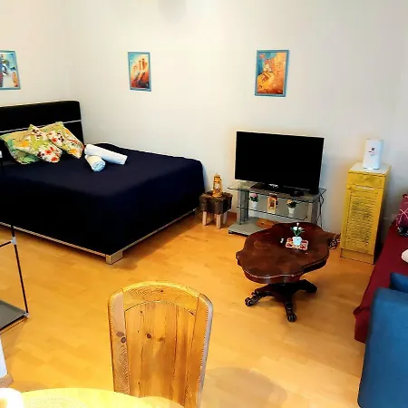 Ruhiges 2 Zimmer In Zentrum *