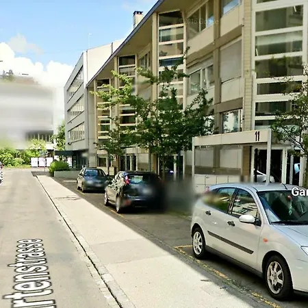 Апартаменты Ruhiges 2 Zimmer In Zentrum