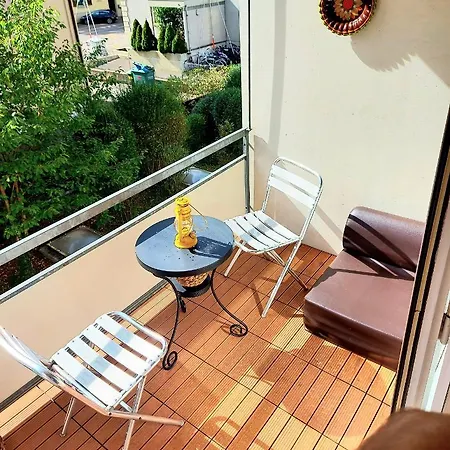 Ruhiges 2 Zimmer In Zentrum Апартаменты Берн