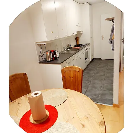 Ruhiges 2 Zimmer In Zentrum Апартаменты